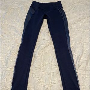 Calia by Carrie Underwood Leggings XS